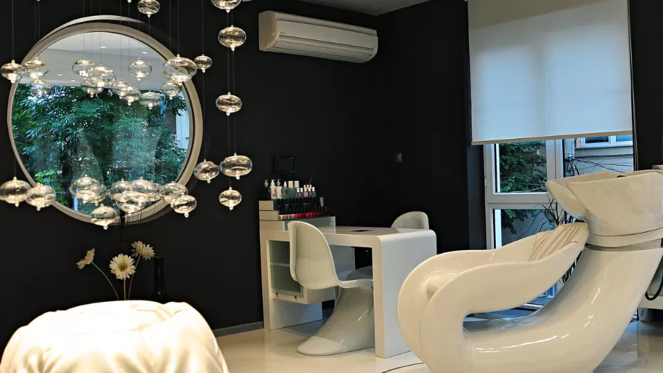 Терапия за коса + сешоар по избор Красота, релакс и здраве