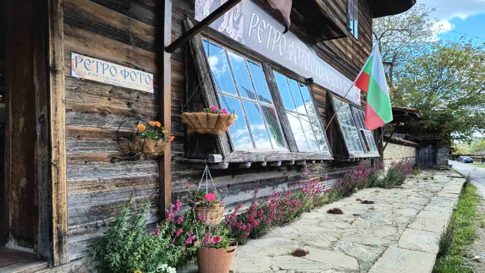 Ретро фото снимка за двама в Жеравна