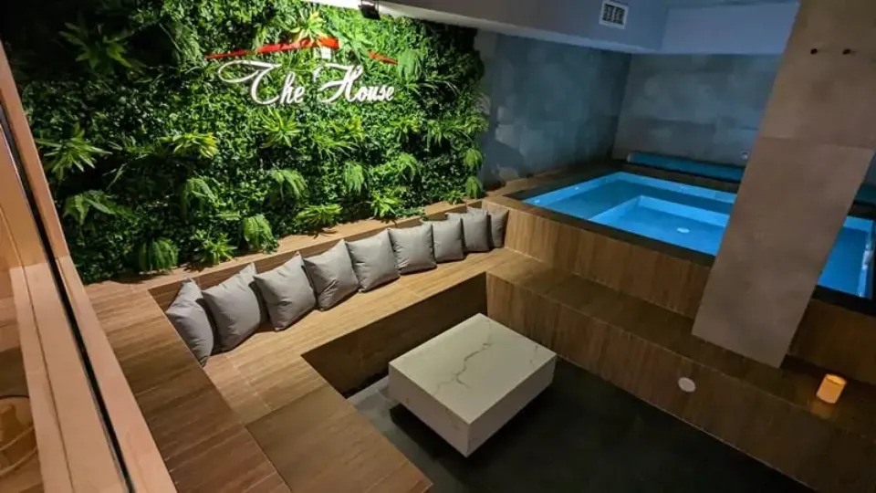 Подарък ПРОМО BF Комфорт за цялото семейство – апартамент във Велинград