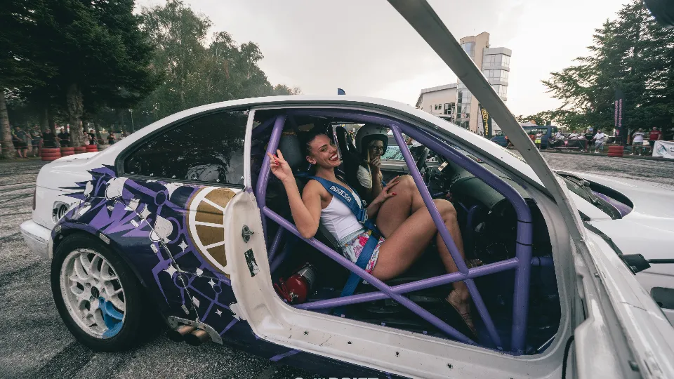 ПРОМО BF Дрифт Микс за един - возене и шофиране Дрифт подарък