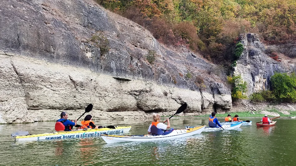 Ваучер ПРОМО BF ДВА ДНИ С КАЯК НА ЯЗ. АЛЕКСАНДЪР СТАМБОЛИЙСКИ село Горско Косово