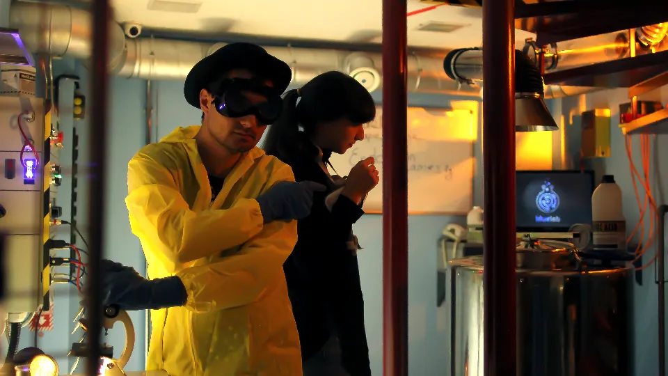 Стаи със загадки София център ПРОМО BF Escape Room приключение в Синята лаборатория