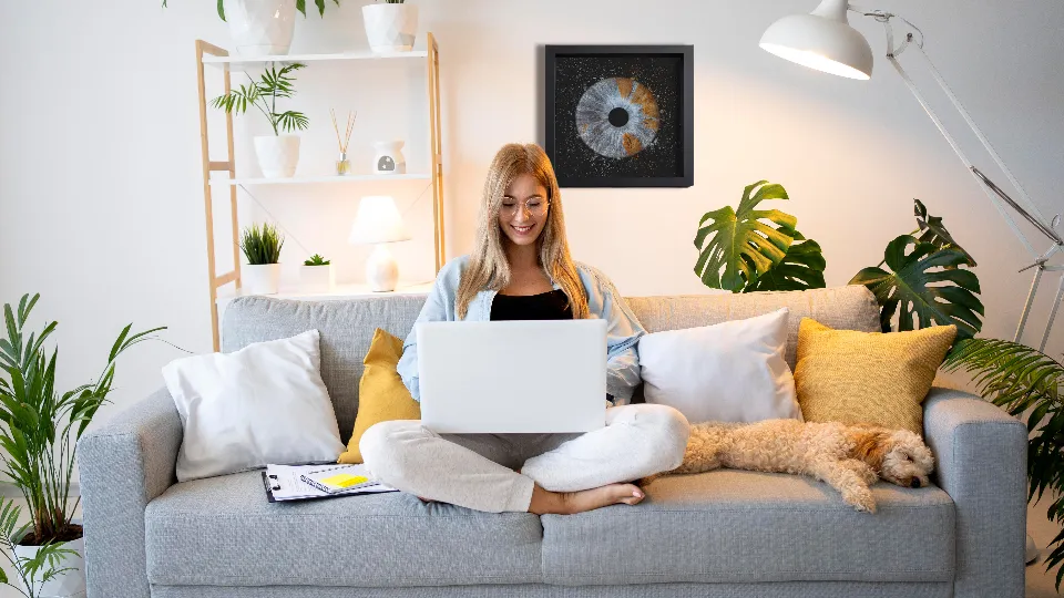 ПРОМО BF Превърнете очите си в шедьовър с ирисова фотография ваучер