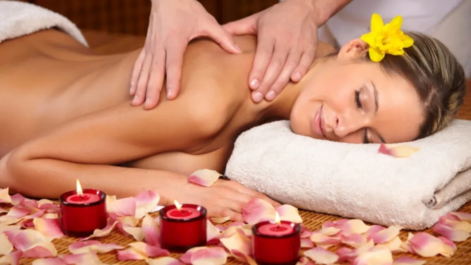 ПРОМО BF Шоколадова терапия за лице + релаксиращ масаж на тяло Пловдив