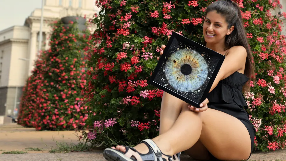 ПРОМО BF Уловете магията на погледа си с ирисова фотография Пловдив