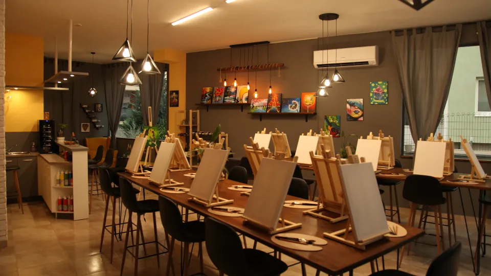 ПРОМО BF Нарисувай своя празник