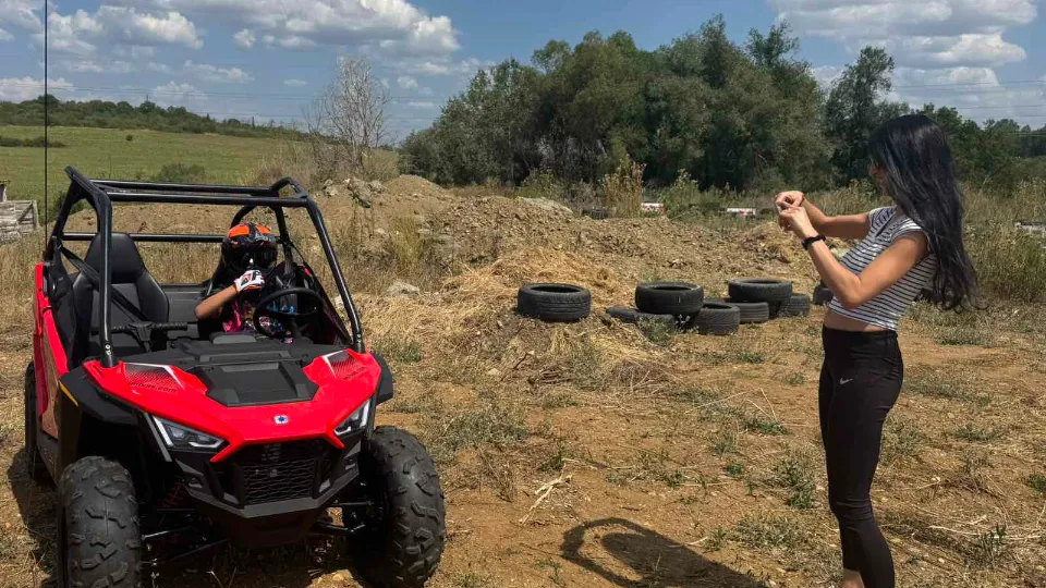 Ваучер ПРОМО BF Уроци по шофиране на бъги  за деца и юноши София