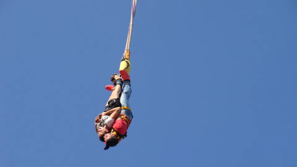 ПРОМО BF Скок с бънджи в тандем - Буново
