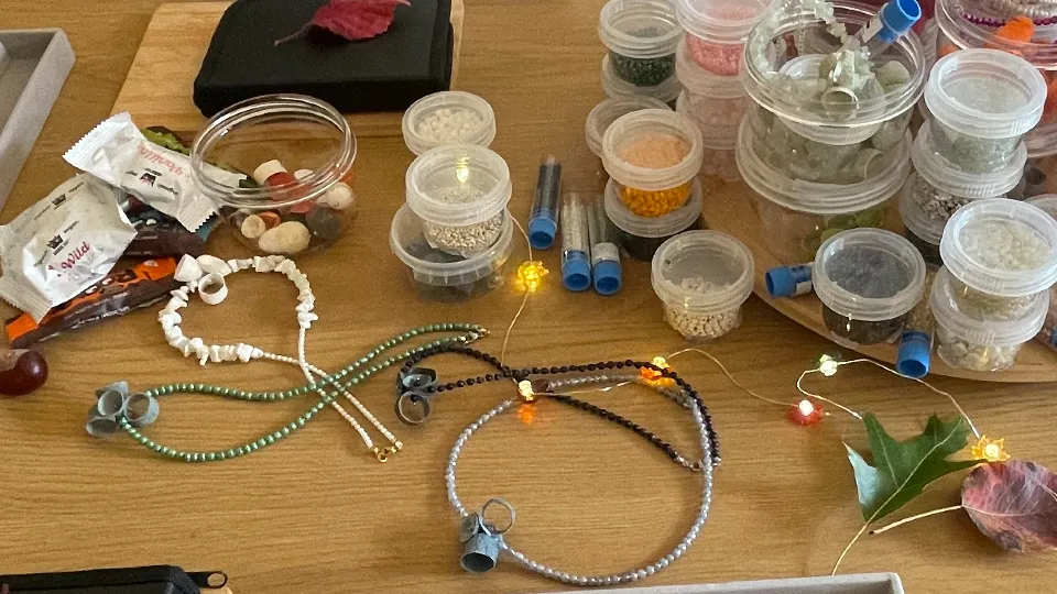 ПРОМО BF Арт работилница с Анн – коприна, камъни и вдъхновение София