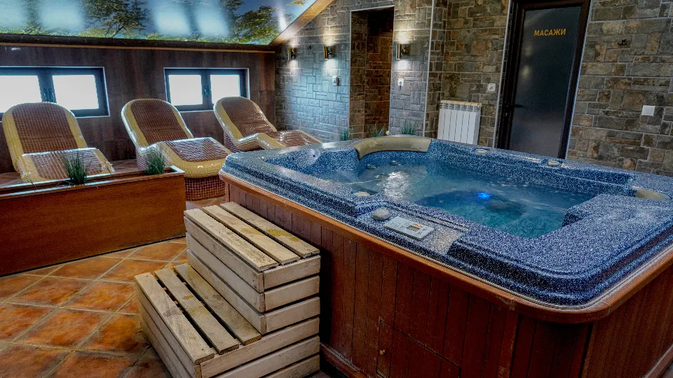 ПРОМО BF Дневен релакс със спа зона и езда за двама Зона за СПА и релакс