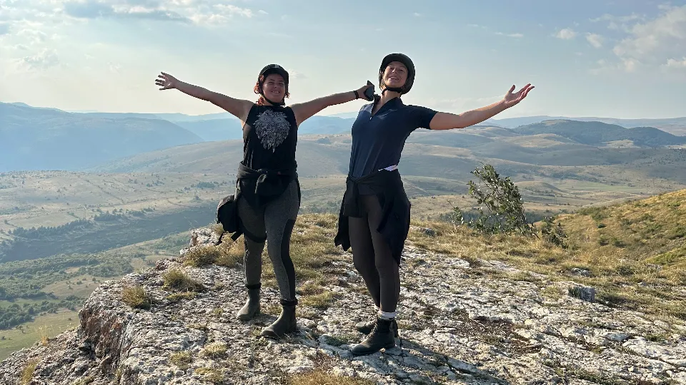 ПРОМО BF Полудневен конен поход до скален феномен Столо и пикник Конна езда