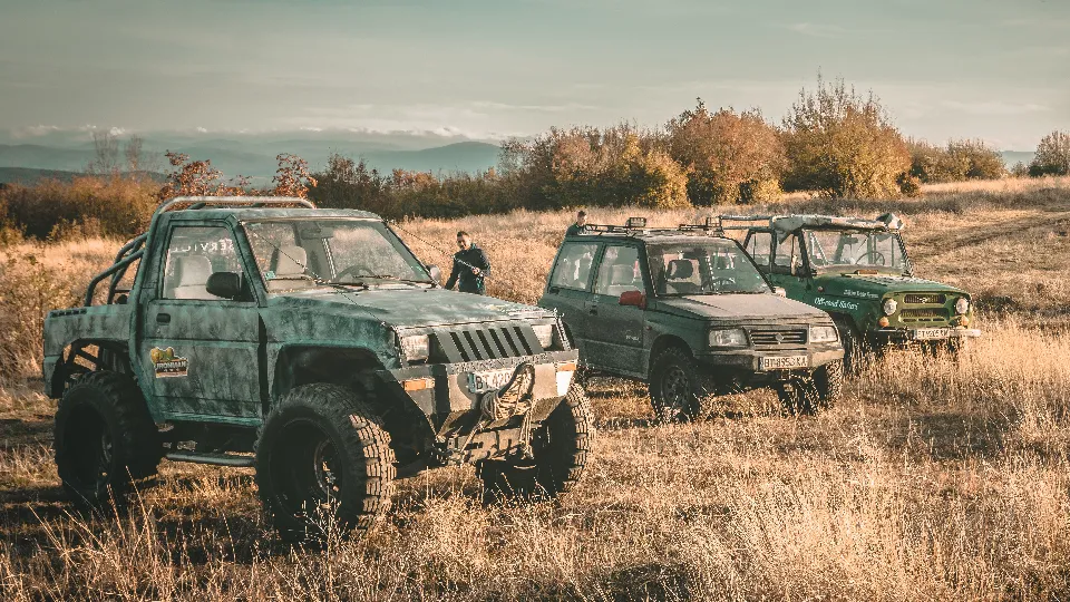 ПРОМО BF Офроуд шофиране джип Daihatsu за двама с. Арбанаси, Велико Търново