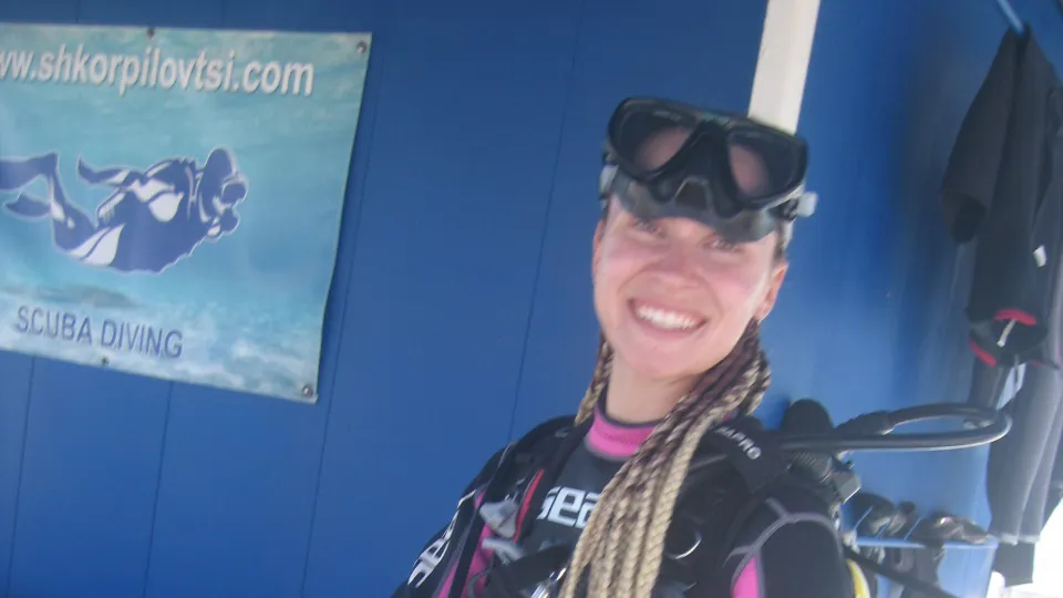 ПРОМО BF Гмуркане с акваланг + видео заснемане в Шкорпиловци ваучер