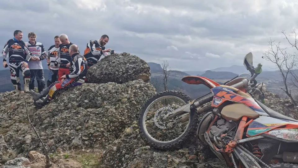 ПРОМО BF 2 часа адреналин на ендуро мотор Банско