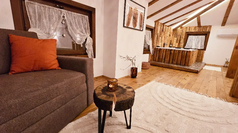 Ваучер ПРОМО BF Романтична почивка за двама във вила Панорама 1 Лещен