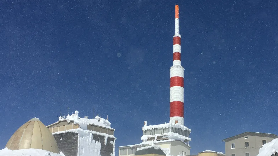 ПРОМО BF Зимно изкачване на връх Ботев и пещера Водните дупки