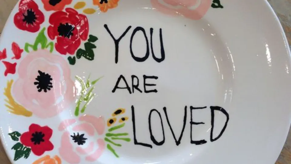 ПРОМО BF Работилница за рисуване върху порцелан ваучер