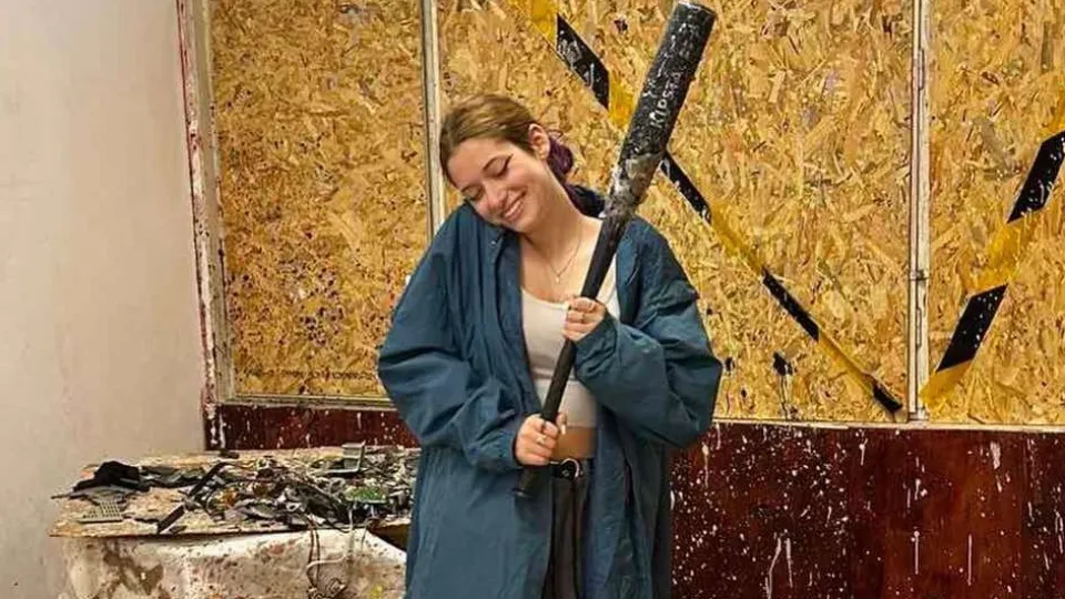 ПРОМО BF Разбий стреса - Rage room Варна Антистрес стаи