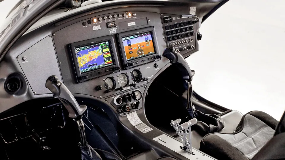 Полет над Рилските езера летище Сапарева баня ПРОМО BF Полет над Рилските езера с жирокоптер Cavalon