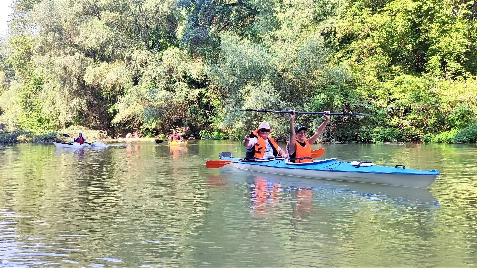 С КАЯК НА ДВЕ РЕКИ И ДВА ОСТРОВА Вардим