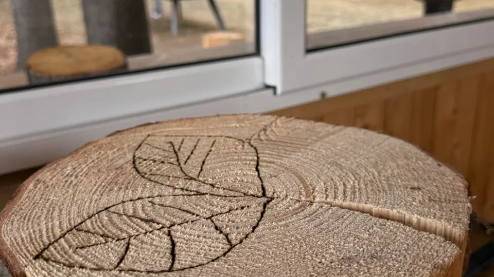 Следите на огъня: Романтично изживяване с две нощувки Творчество и нови умения