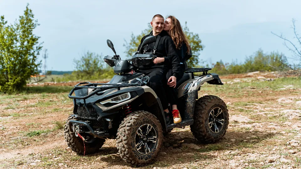 Романтика за двама с офроуд и езда