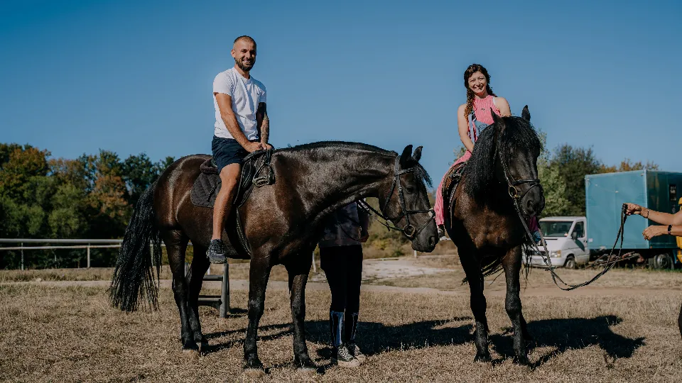 Конна езда с. Арбанаси, Велико Търново Романтика за двама с офроуд и езда