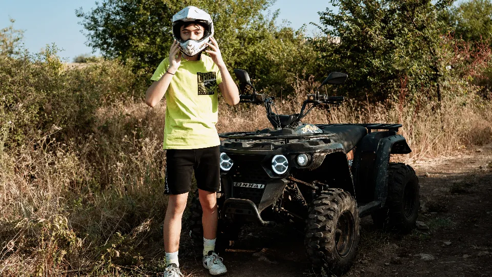 Детско-юношеско офроуд училище с каране на БЪГИ или АТВ с. Арбанаси, Велико Търново