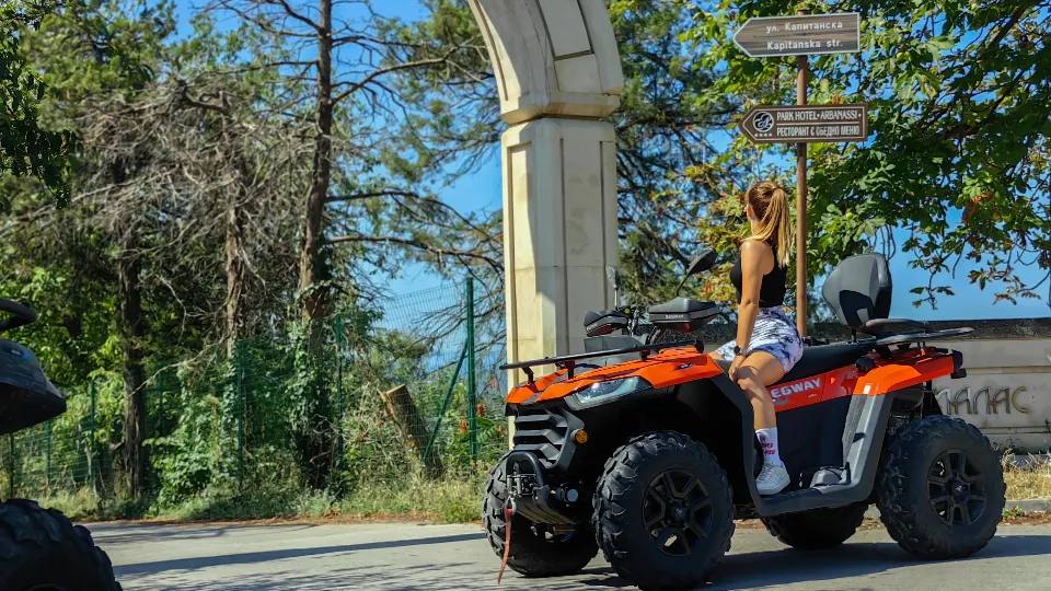 Офроуд с АТВ с. Арбанаси, Велико Търново АТВ под наем - за свободно ползване