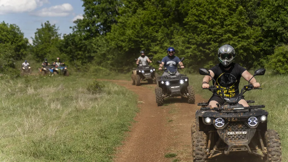Ваучер Офроуд разходка с АТВ с. Арбанаси, Велико Търново/