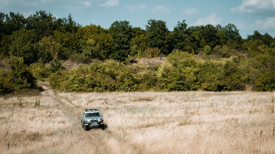 Ексклузивна офроуд разходка с джип висок клас с. Арбанаси, Велико Търново