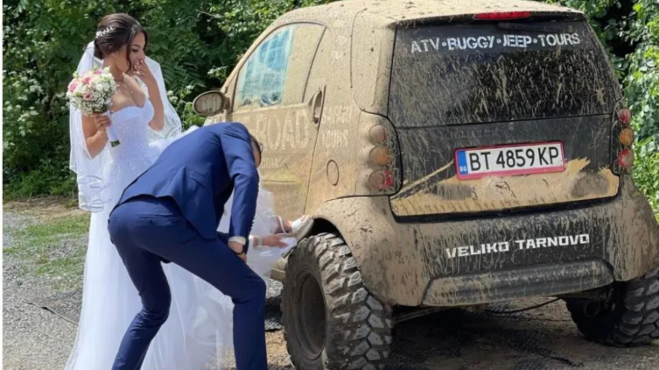 Офроуд шофиране за двама на спец.модифициран Smart For Two Нестандартни превозни средства