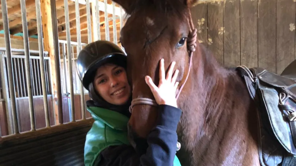 Урок по конна езда и стрелба с лък в района на Своге Конна езда