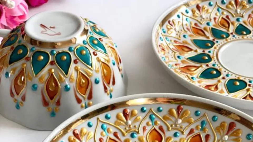 Работилница за рисуване върху порцелан