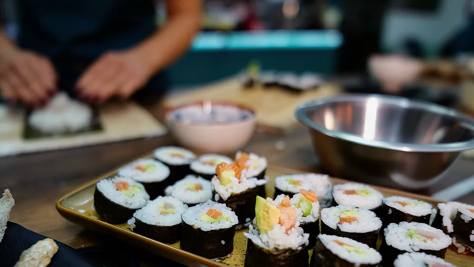 Кулинарен курс суши с шеф Немигенчев