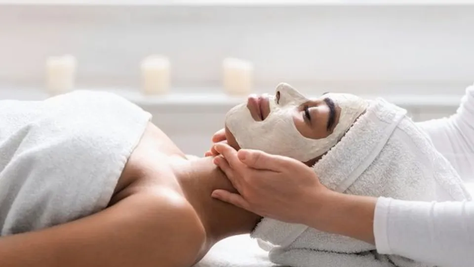 Ток Сен масаж на гръб или стъпала и масаж на лице с маска Красота, релакс и здраве