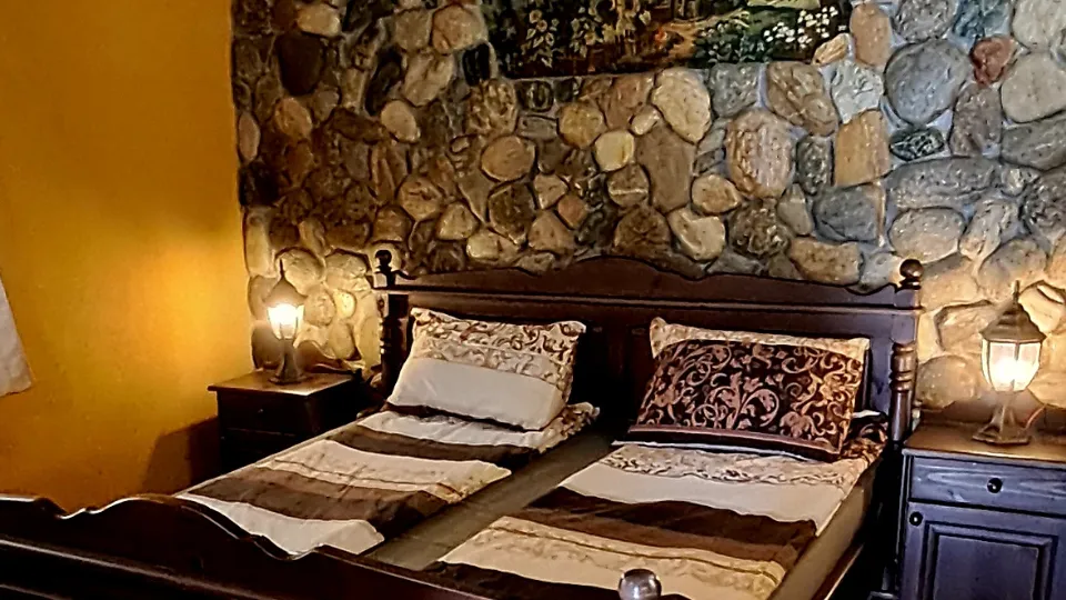 Джип сафари за двама с отсядане в еко селище Шофиране и моторни спортове