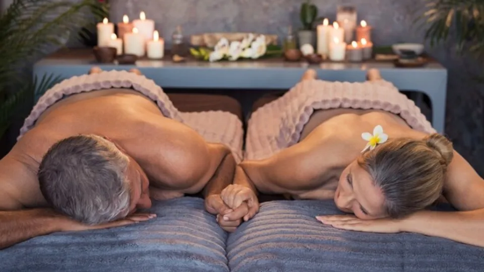 Какаов синхронен масаж за двама – гръб или цяло тяло Масажи