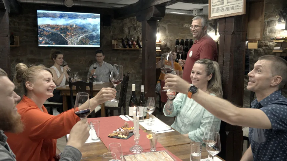 Винен тиймбилдинг с 2 винени дестинации в район В. Търново