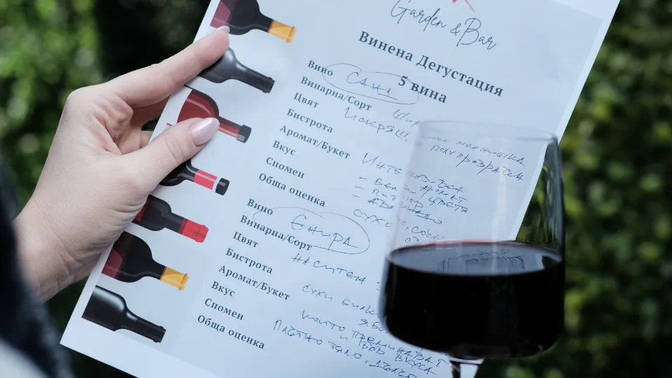 Дегустация на бутикови български вина в сърцето на София Гурме, вкусове и аромати