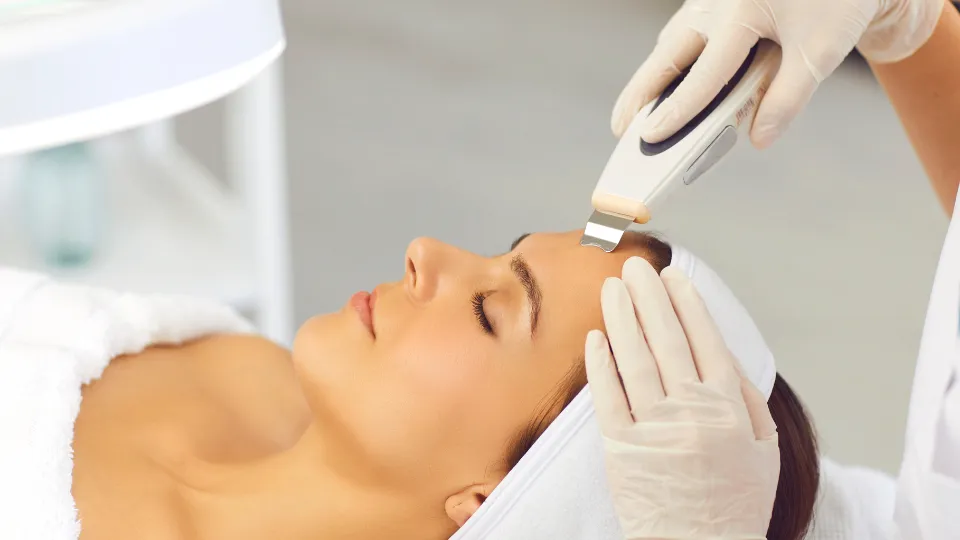 Комбинирано почистване на лице