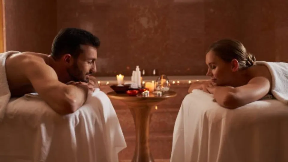 Какаов синхронен масаж за двама – гръб или цяло тяло