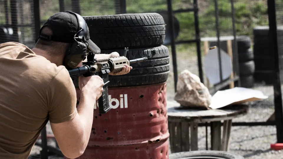 Екстремно изживяване с огнестрелно оръжие близо до Пловдив