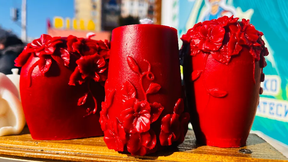 Работилница за двама по изработка на свещи от пчелен восък София