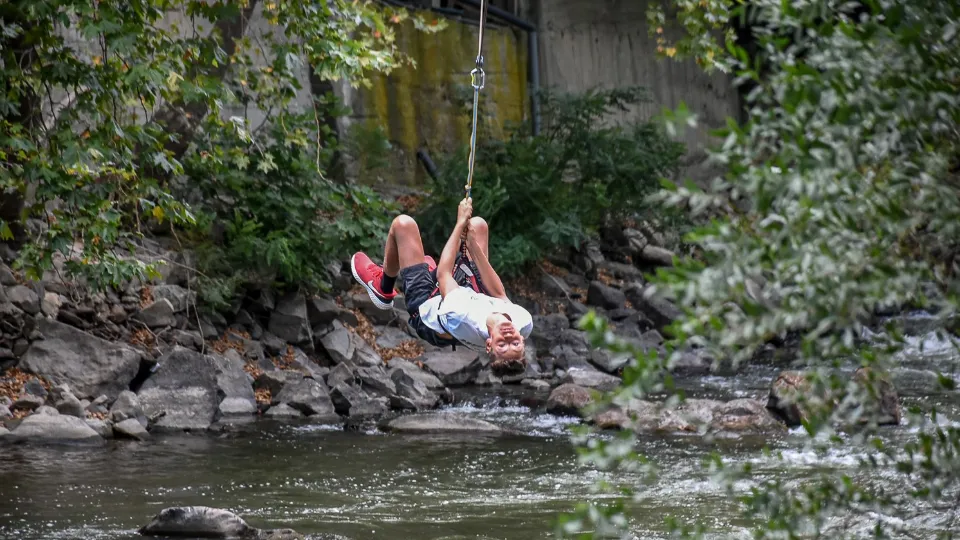 Струма на макс Адреналин