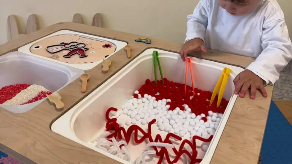 Мама и аз – сензорно преживяване за бебета и малки деца