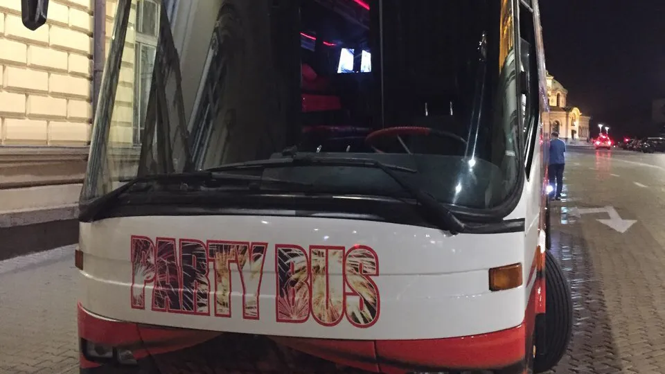 VIP Party Bus – Луксозният начин да празнувате през деня